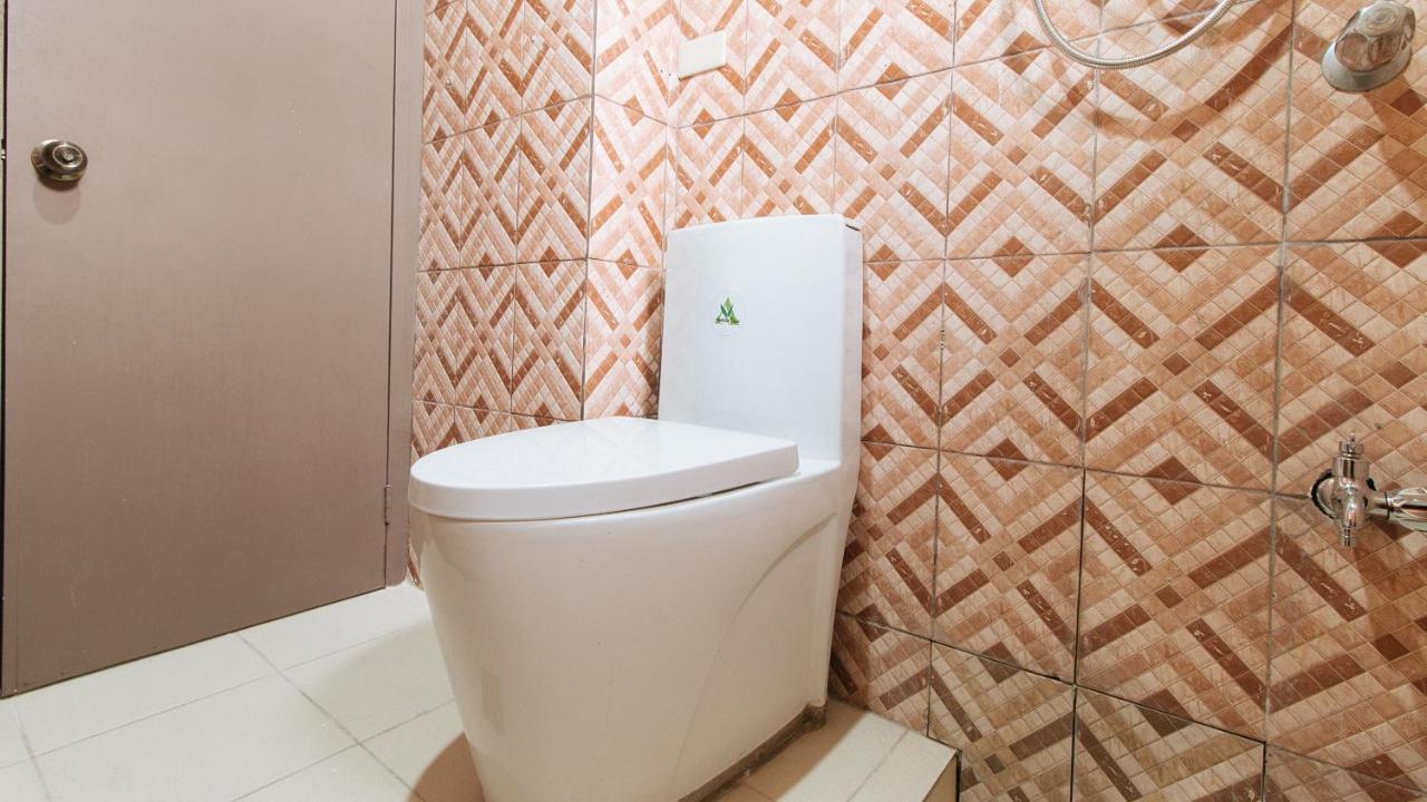 Reddoorz Plus At Canley Residential Pasig City Zewnętrze zdjęcie